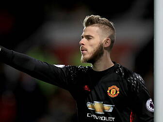 David De Gea pays tribute to f...